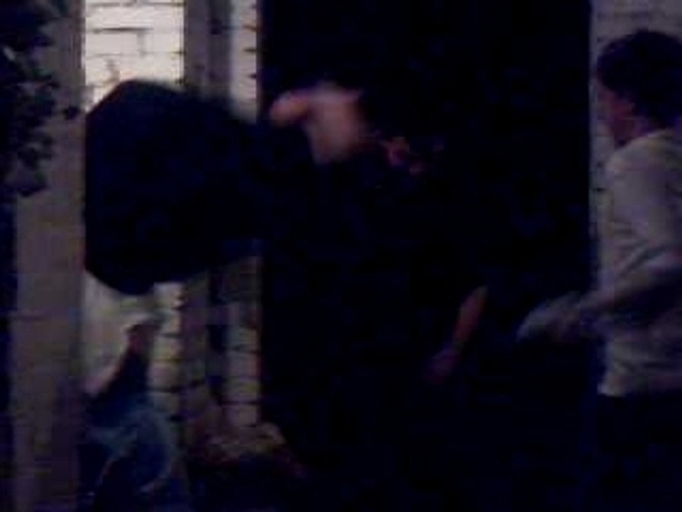 on dance de la tck dns al cave de ViVi owwwiiii