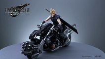 Play Arts Cloud y Fenrir Final Fantasy VII Remake