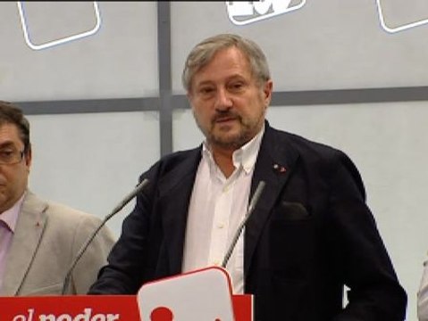 Willy Meyer pone el práctica el discurso de Izquierda Unida con su dimisión