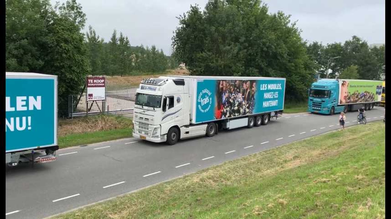 Une caravane des moules s’élance pour fêter la nouvelle saison des moules de Zélande