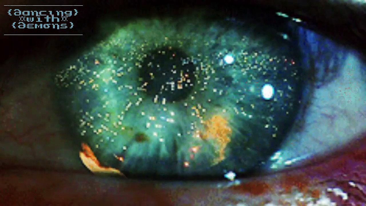 Dämonen Aliens - Können sie sterben oder vernichtet werden - Dancing with Demons - Spuren aus dem Überraum