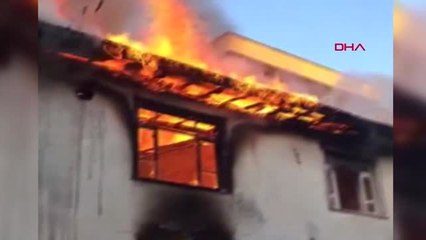 DENİZLİ Metruk ev alevlere teslim oldu