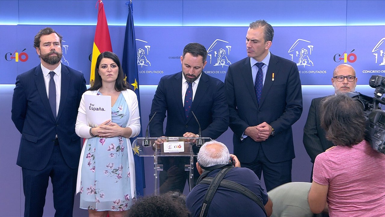 Vox se querella contra Zapatero por colaborar c...