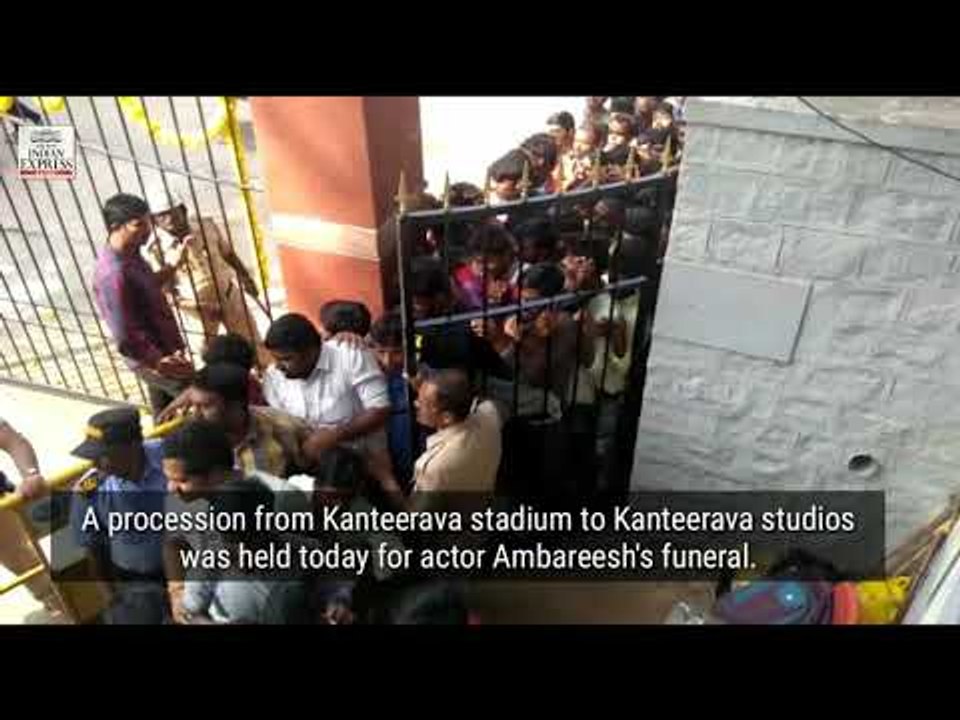 Actor Ambareesh's Funeral Procession draws thousands together in Bengaluru