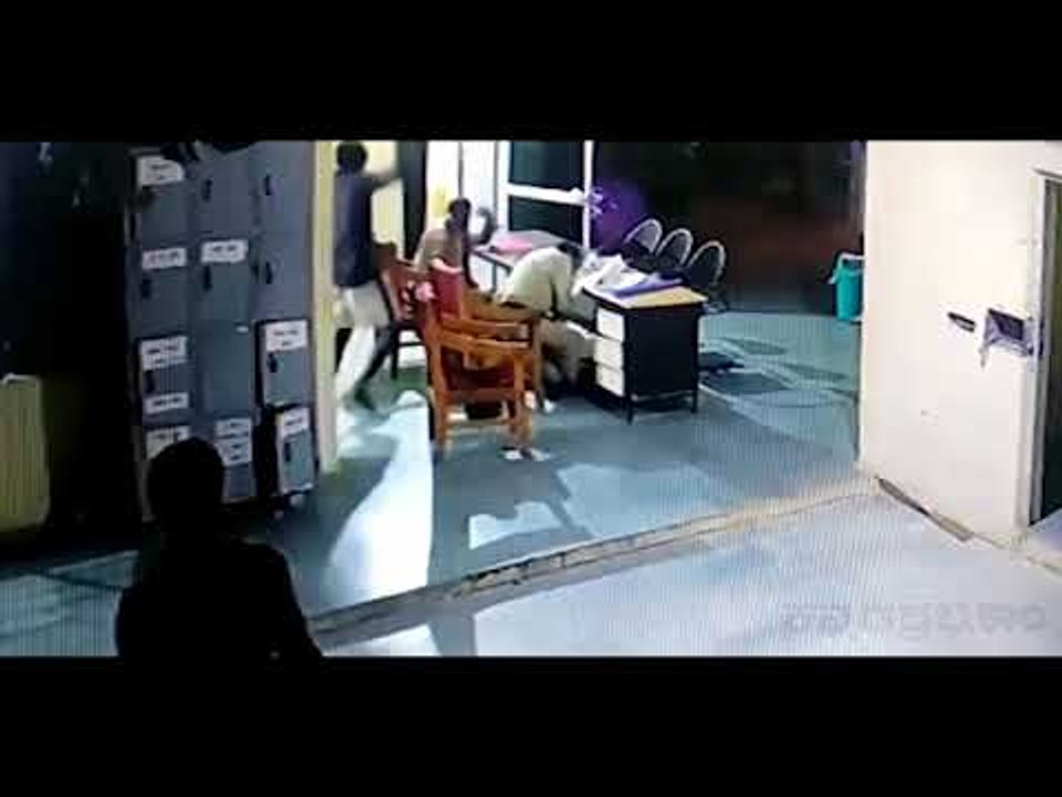 A man Violently Knocks Out Cops With Spade, Escape Caught On CCTV