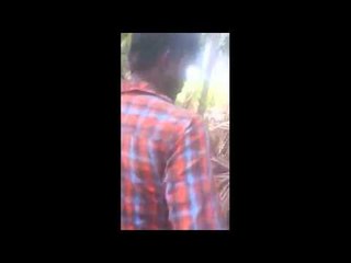 Thanjavur (TN) police thrash, drag farmer away over his loan