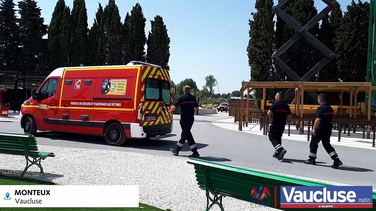 VAUCLUSE Quatre ados coincés à 25 mètres du sol sur un manège au Parc Spirou, à Monteux