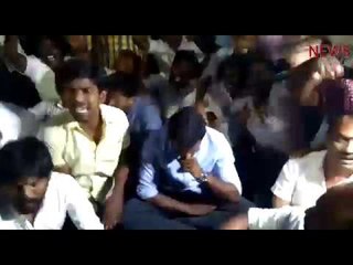 Vishal detained by police for protesting outside Returning Officer’s Office