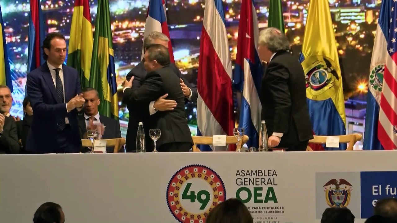 Con llamado a doblegar la "dictadura" en Venezuela se instala Asamblea General de la OEA