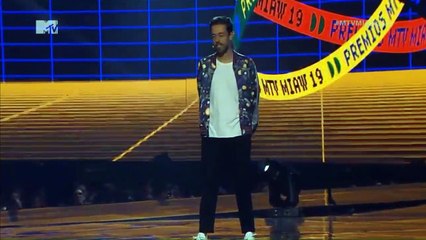 Bad Bunny gana categoría Artista del Año - MTV MIAW 2019