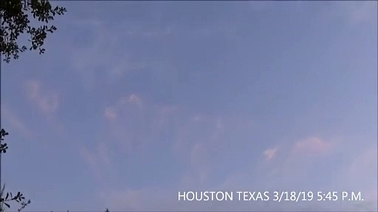 STRANGE LARGE Object over Houston Texas Check it out 2019