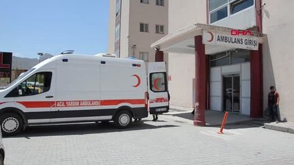 Hakkari'de kaza kurşunuyla bir asker şehit oldu