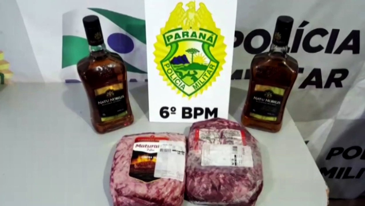 Homem é detido furtando bebidas e carne em supermercado