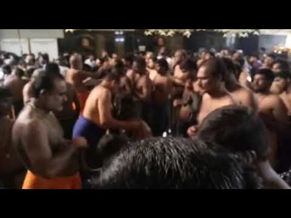 மகாலிங்கபுரம் ஸ்ரீ ஐயப்பன் குருவாயூரப்பன் கோயிலில் மாலை அணிய திரண்ட ஐயப்ப பக்தர்கள்