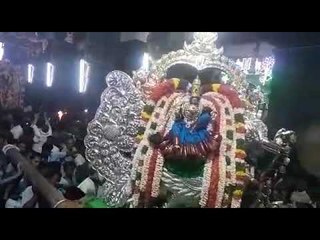 நாச்சியார் கோயிலில் உலக புகழ்பெற்ற கல்கருட சேவை