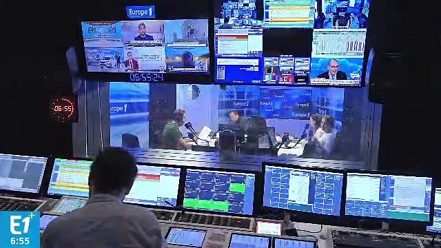 Matthieu Noël : Nicolas Barré a complètement ruiné la surprise qu'avait préparé Nicolas Canteloup à Nikos pour la dernière de la saison !