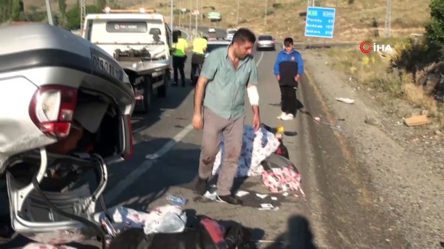 Düğüne giden aile kaza yaptı: 5 yaralı