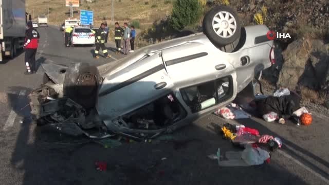 Düğüne giden aile kaza yaptı: 5 yaralı