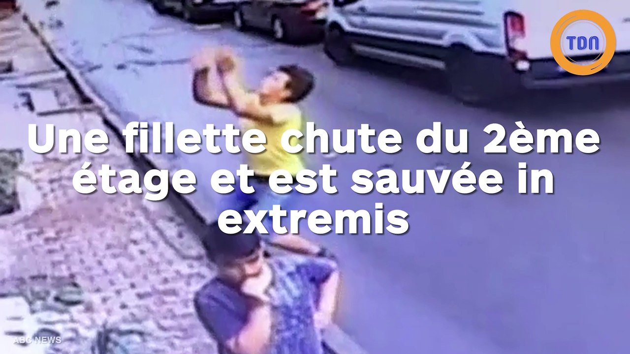 Une fillette chute du 2ème étage