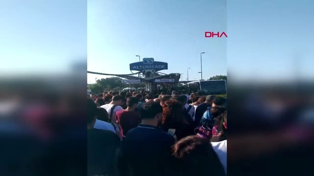 METROBÜS DURAKLARINDA YOĞUNLUK - EK