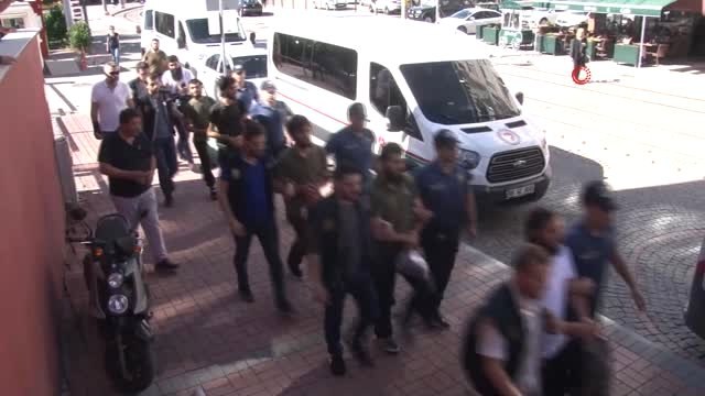 Kocaeli'de 7 DEAŞ şüphelisi adliyeye sevk edildi