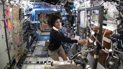 HOW IT WORKS_ The International Space Station