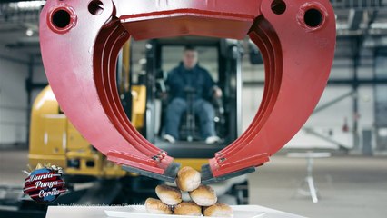 Dunia Punya Cerita - Membuat Hot Dog Dengan Capit Excavator