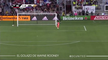El aclamado golazo de Wayne Rooney desde su propio campo que puso en pie al estadio entero