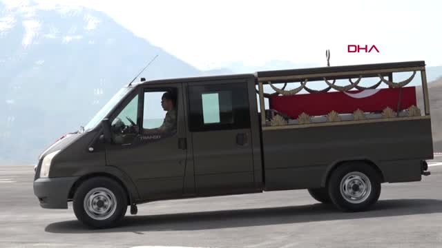 HAKKARİ'DE ŞEHİT PİYADE ONBAŞI ÖNLEMEÇ İÇİN TÖREN