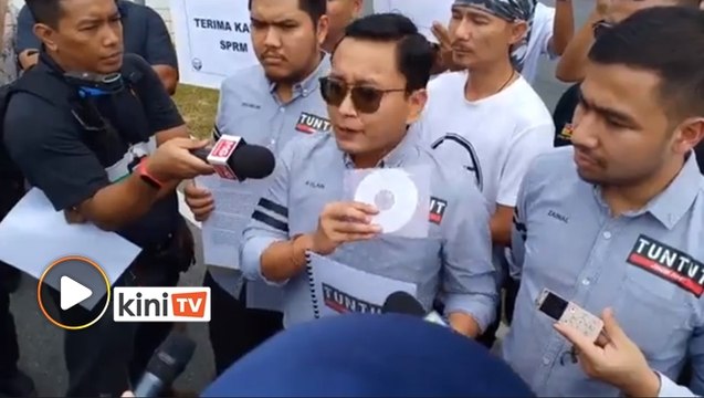 Gerakan Tuntut 1.0 mahu SPRM lihat kandungan CD, serah memorandum pada Latheefa