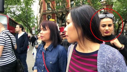 London pickpockets steal tourist's purse in shocking daylight robbery