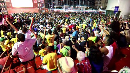 Brasileños festejaron agónico triunfo ante Paraguay