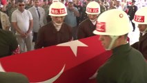 Kalbine yenik düşen uzman çavuş, son yolculuğuna uğurlandı