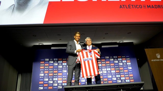 El Atlético de Madrid presenta a Marcos Llorente
