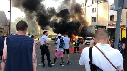 Quatre voitures carbonisées en centre ville