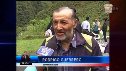 Reubican a familias damnificadas por lluvias en el cantón Baños