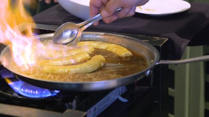 This New Orleans Institution Invented Bananas Foster