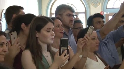 İstanbul Valisi Yerlikaya'dan LGS'de tam puan alan öğrencilere hediye