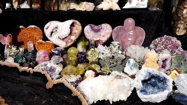 DNA - Minéraux à gogo ! Petite visite, en avant-première, de la bourse aux minéraux (Mineral & Gem) 2019 de Sainte-Marie-aux-Mines