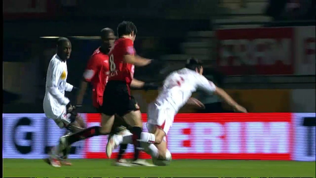 12/12/09 :ASNL-SRFC : penalty manqué Andre Luiz (62')