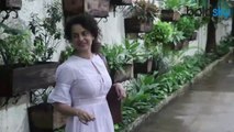 Kangana Ranaut dazzles in her white dress; Watch Video | Boldsky