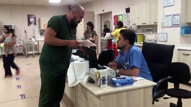 Doktor, hasta yakını ile acil serviste çalışması şartı ile uzlaştı - İZMİR