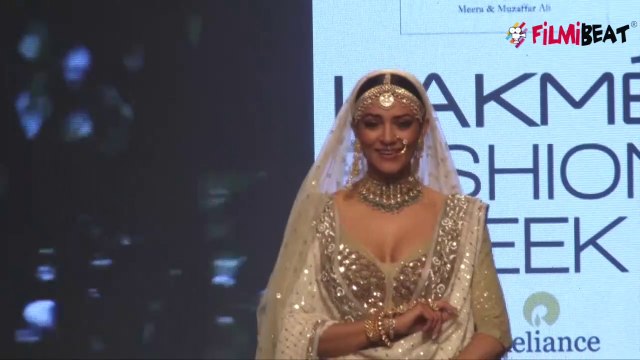 Sushmita Sen still in relationship with boyfriend Rohman Shawl; Check Out | FilmiBeat