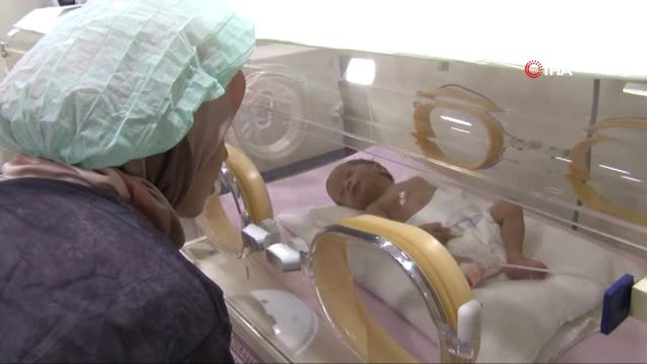 İstanbul'da dördüz bebekler dünyaya geldi