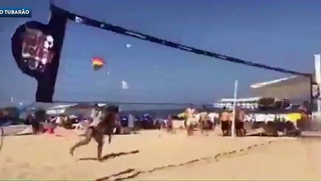 Le retourné du fils de Marcelo lors d’un foot-volley