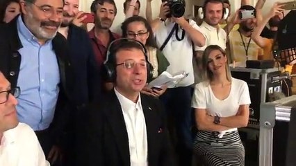 İBB Başkanı Ekrem İmamoğlu yönetmen koltuğuna oturdu