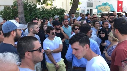 Bozcaada cinayetinin 11 zanlısına linç girişimi