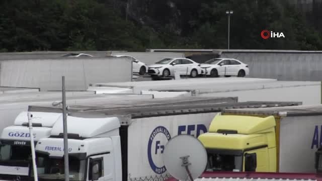 Sarp Sınır Kapısı'nda TIR kuyruğu sorunu devam ediyor