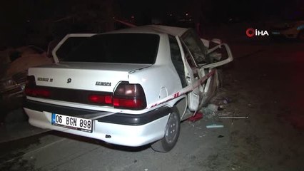 Başkent'te sürücü yanan otomobilde sıkıştı