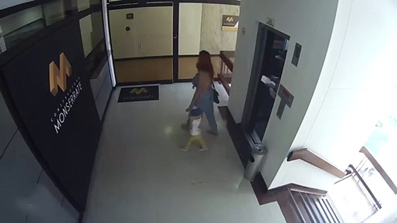 Une mere de famille sauve so nfils qui allait chuter du 4e étage